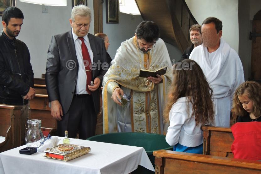 griechisch-orthodoxe Erwachsenen-Taufe